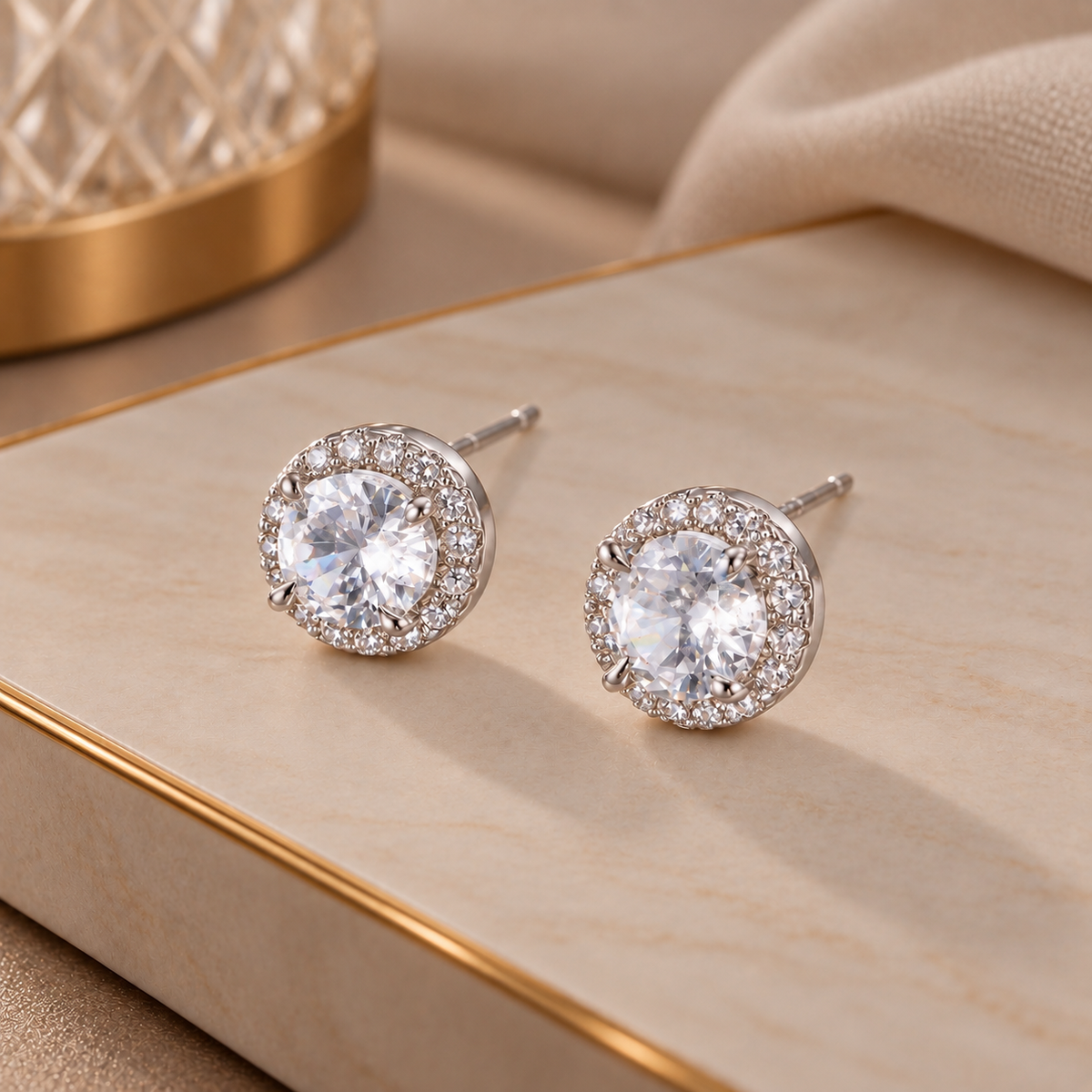 Classic Crystal Round Studs