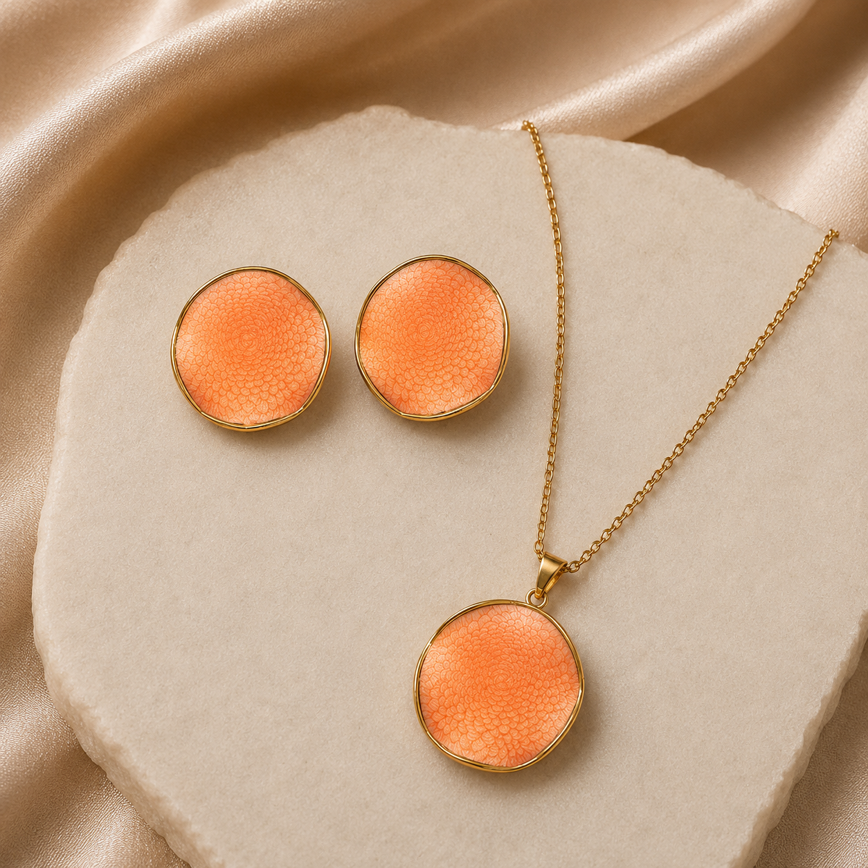 Round Pendant Earring Set