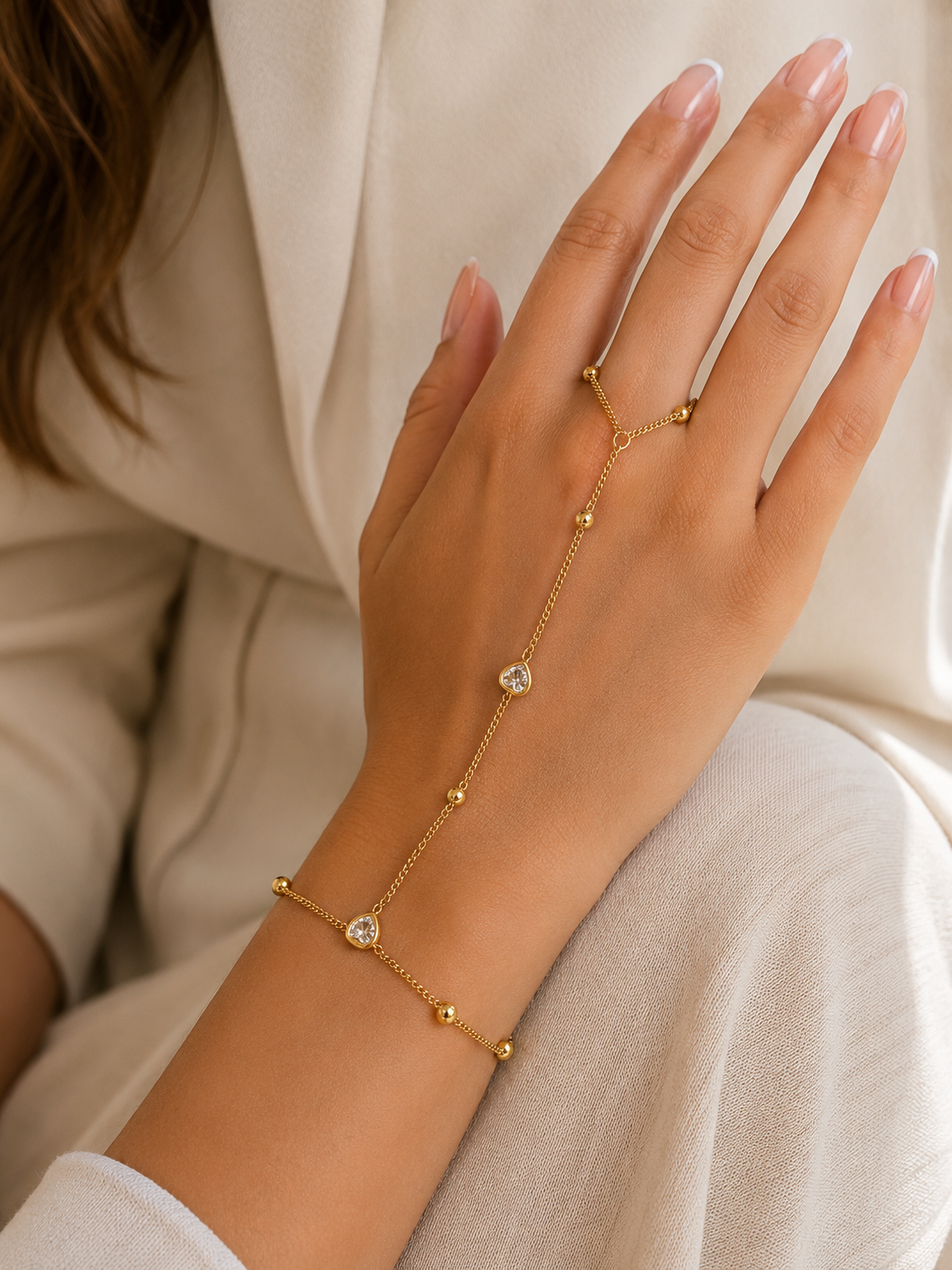 Diamanté Heart Gold Hand Chain